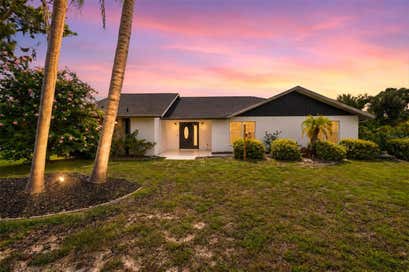 1420 MACKINTOSH BOULEVARD NOKOMIS FL 34275