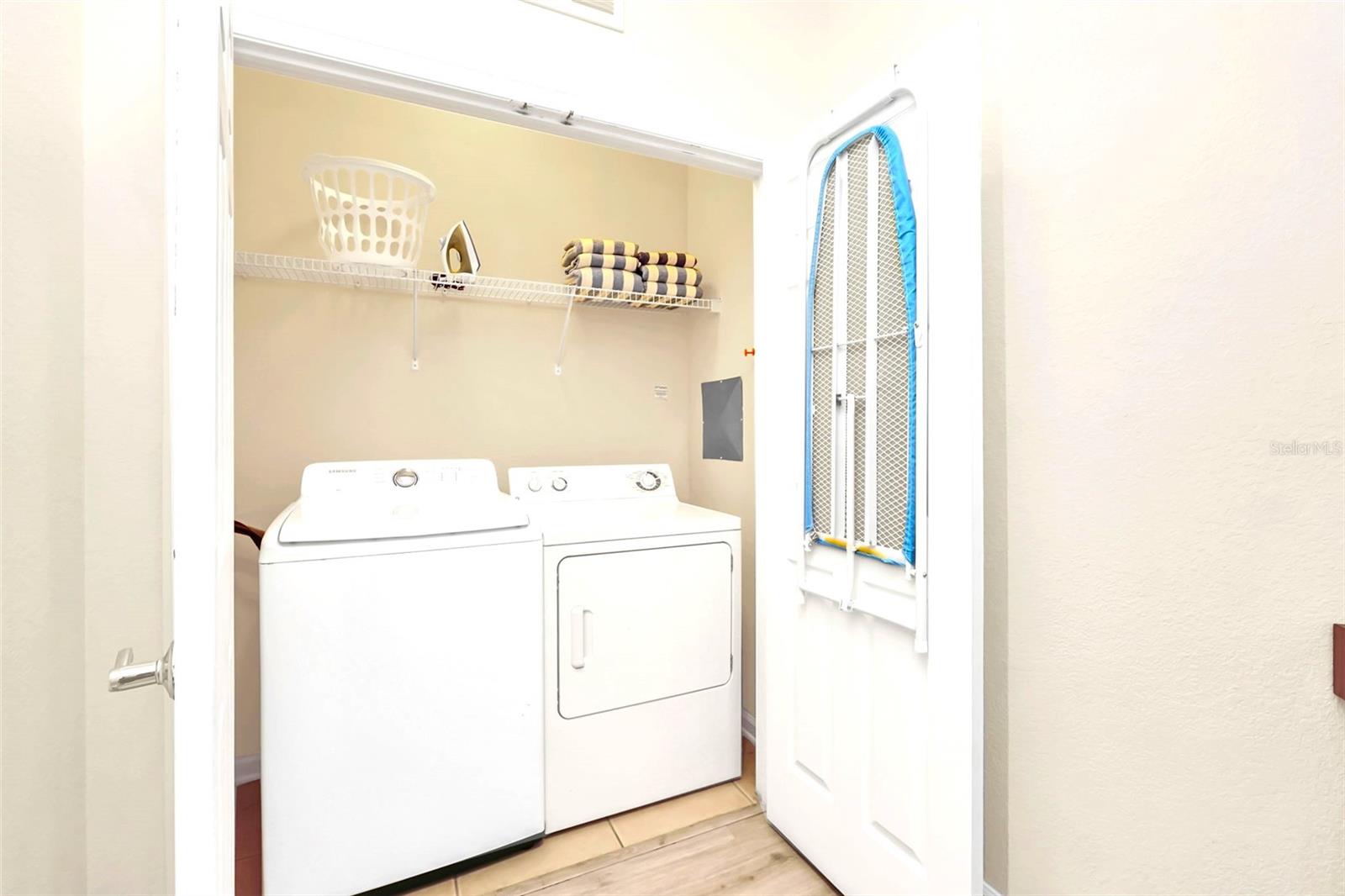 VISTA CAY AT HARBOR SQUARE CONDOMINIUM - Residential