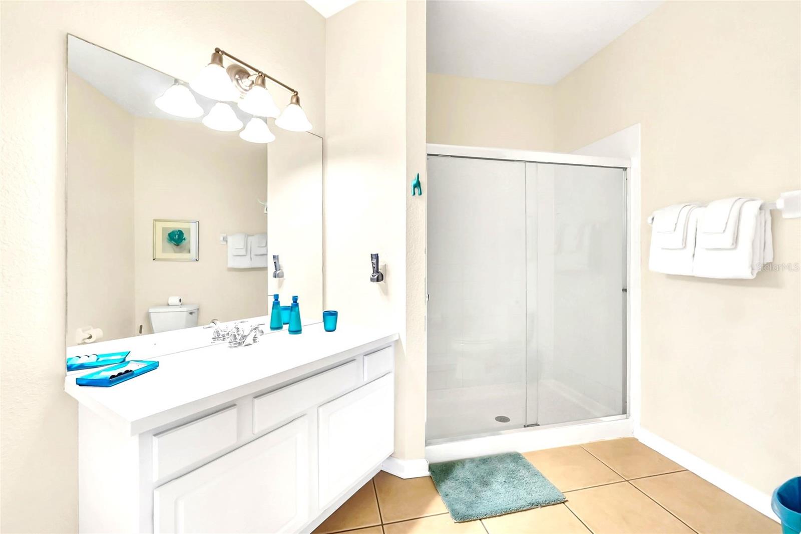 VISTA CAY AT HARBOR SQUARE CONDOMINIUM - Residential