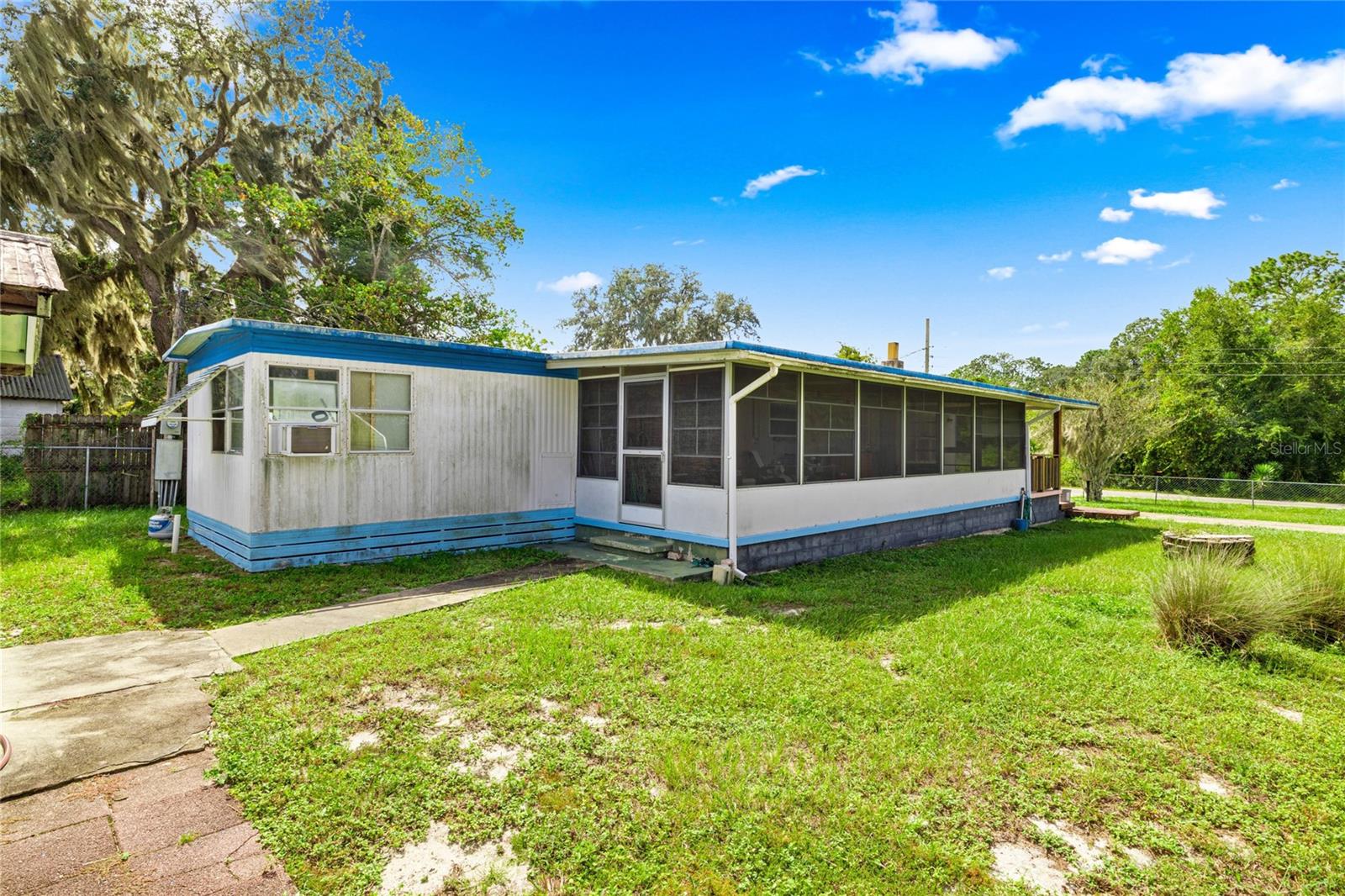 HALF MOON HOME SITES - Residential