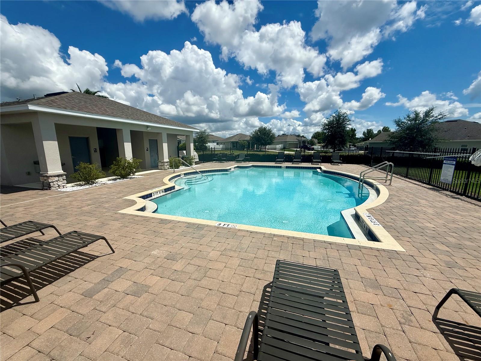 WINDY RIDGE SUB - Residential