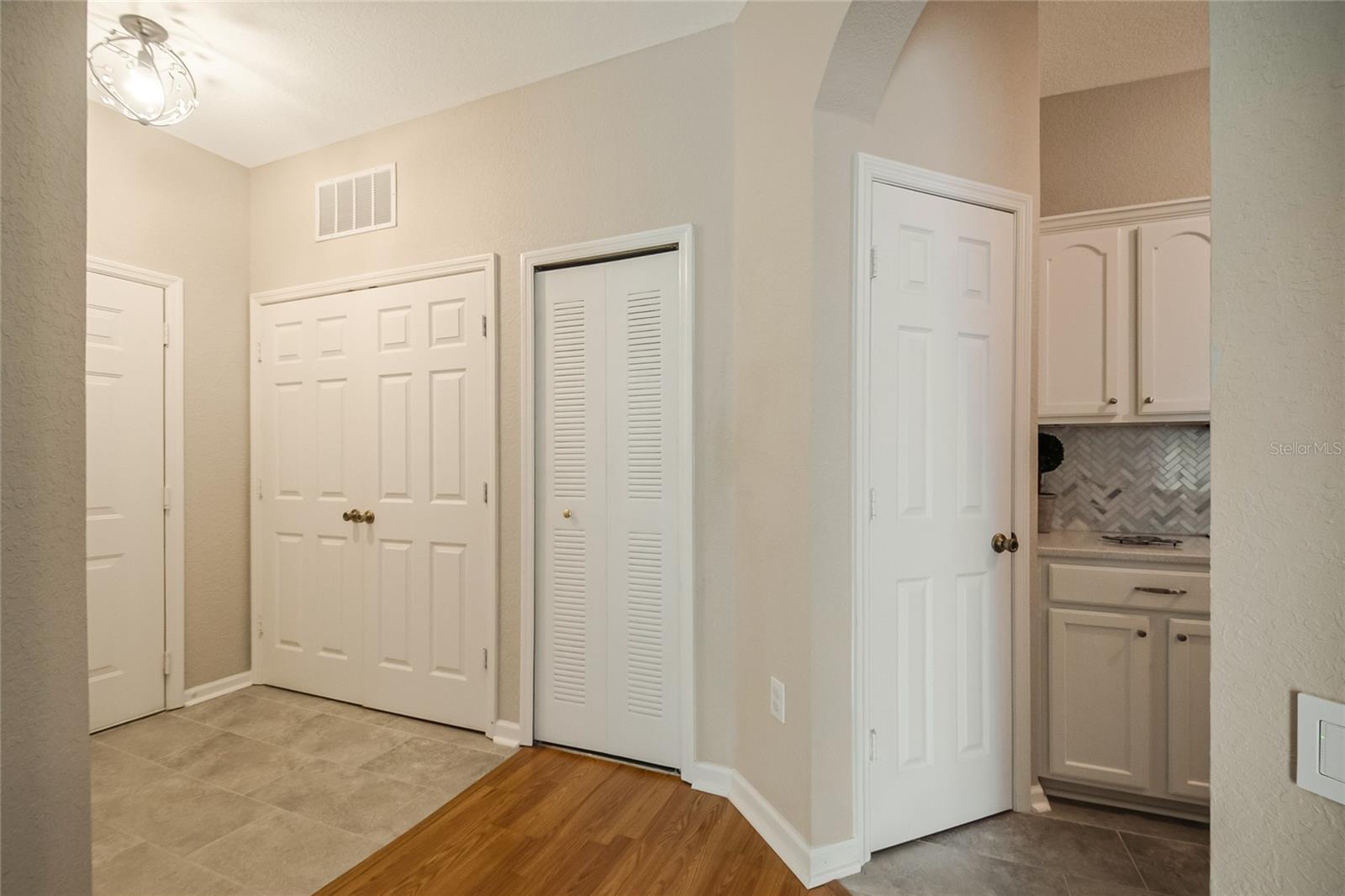 VENTURA AT WINDSOR HILLS CONDO PH 6 - Residential