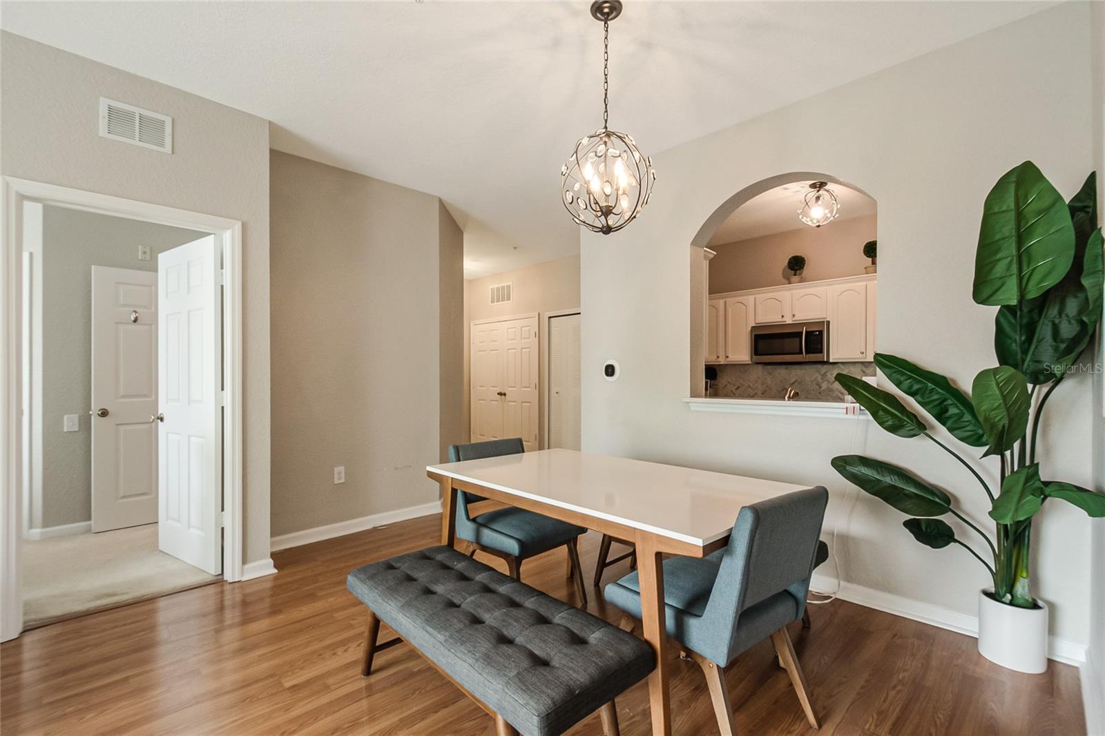 VENTURA AT WINDSOR HILLS CONDO PH 6 - Residential