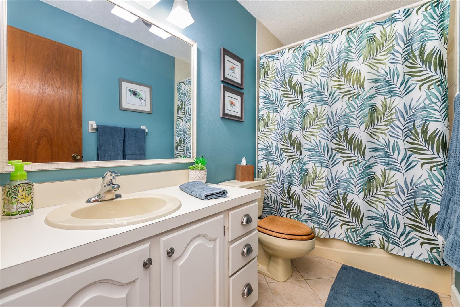 3087 HEATHER LAKE DRIVE