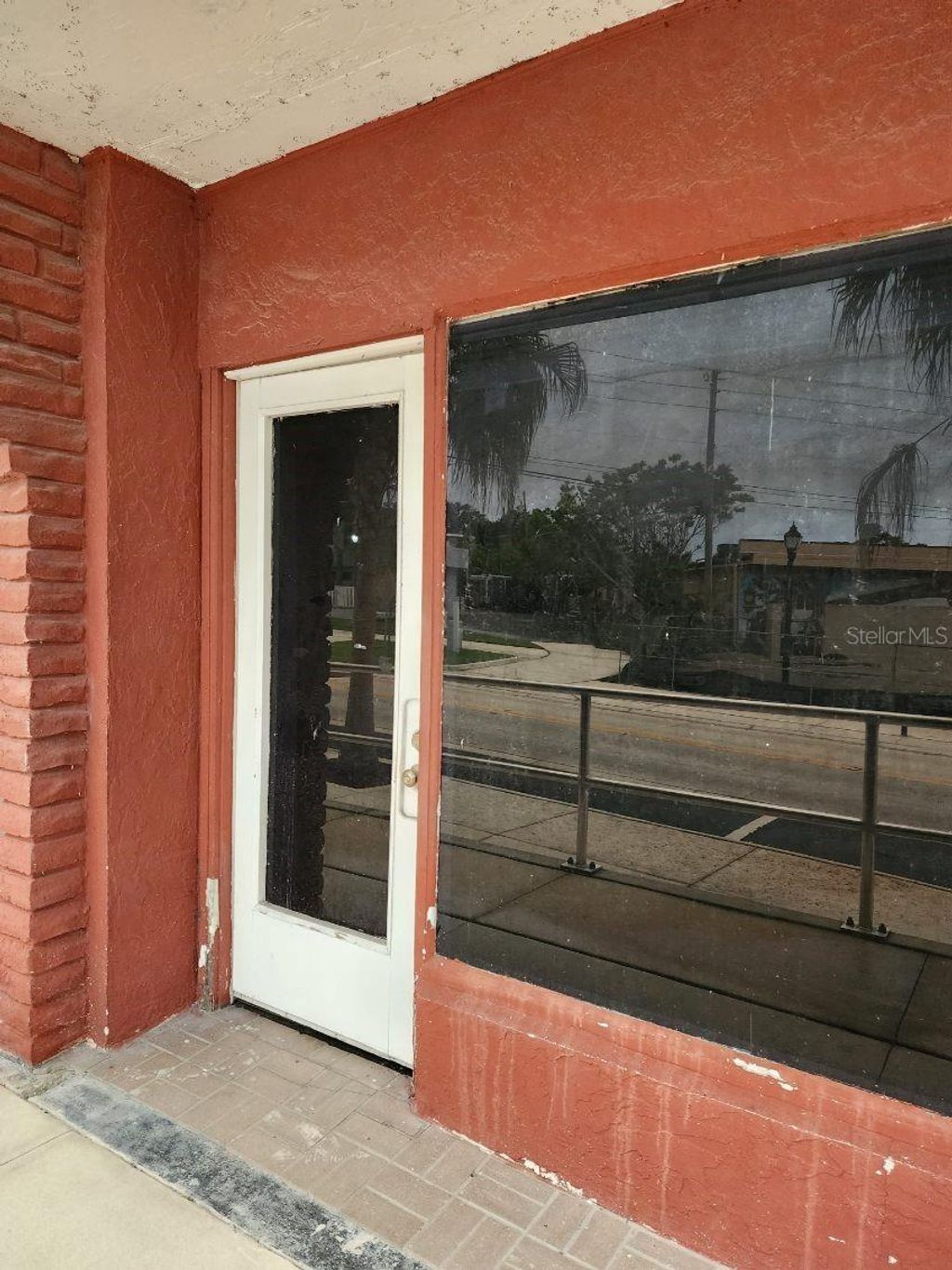 Photo of 1383 Gulf To Bay Boulevard, Clearwater, FL 33755 (MLS # U8255994)