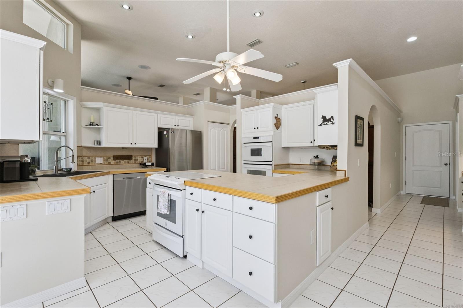 SILVER MDWS - Residential