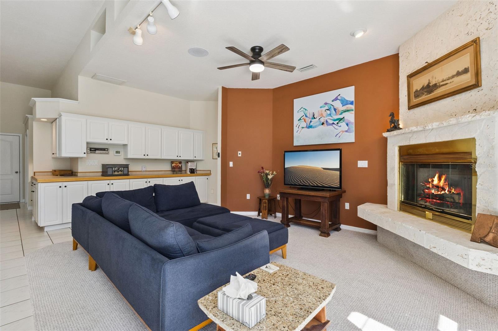 SILVER MDWS - Residential