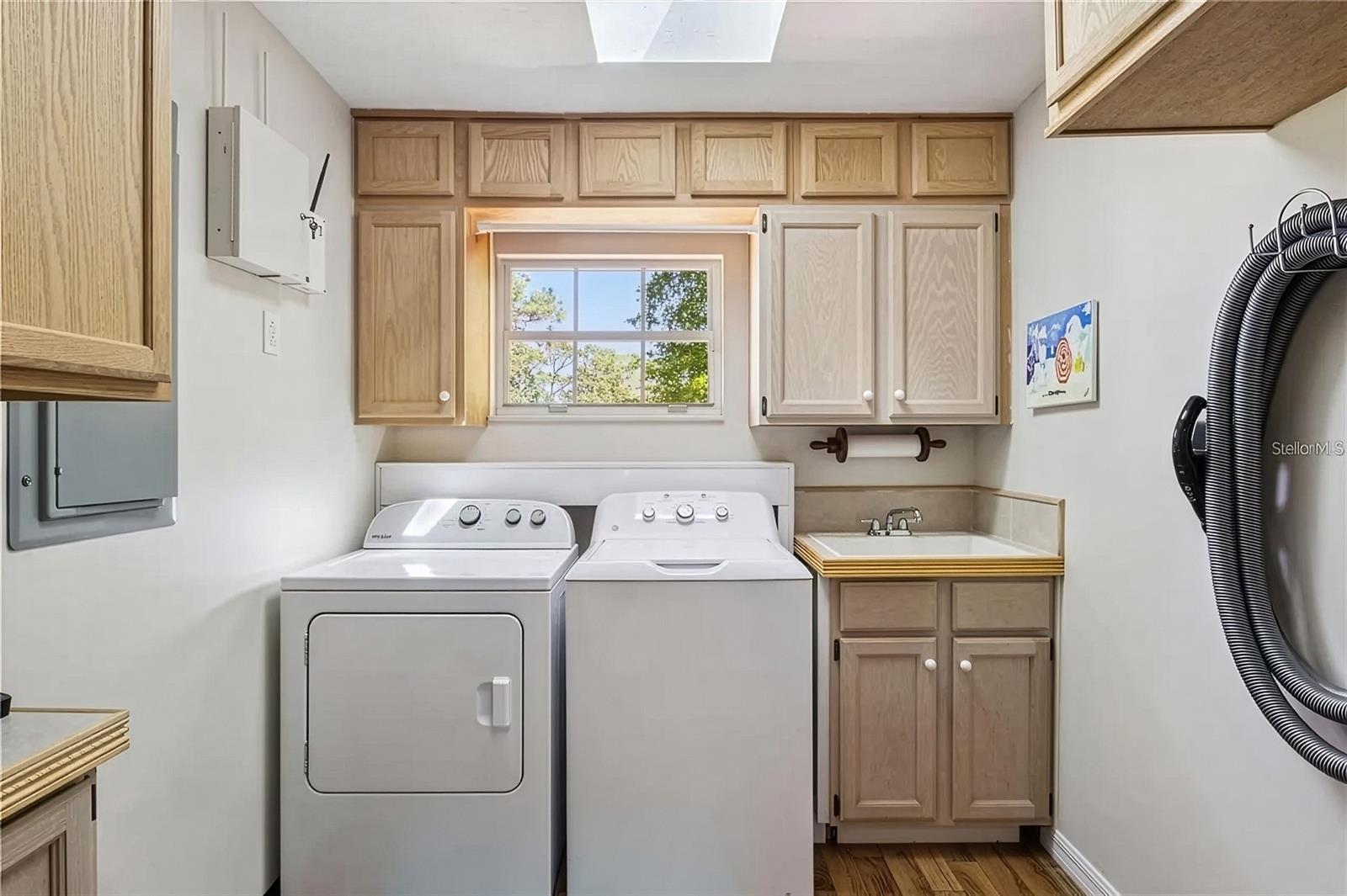 SILVER MDWS - Residential