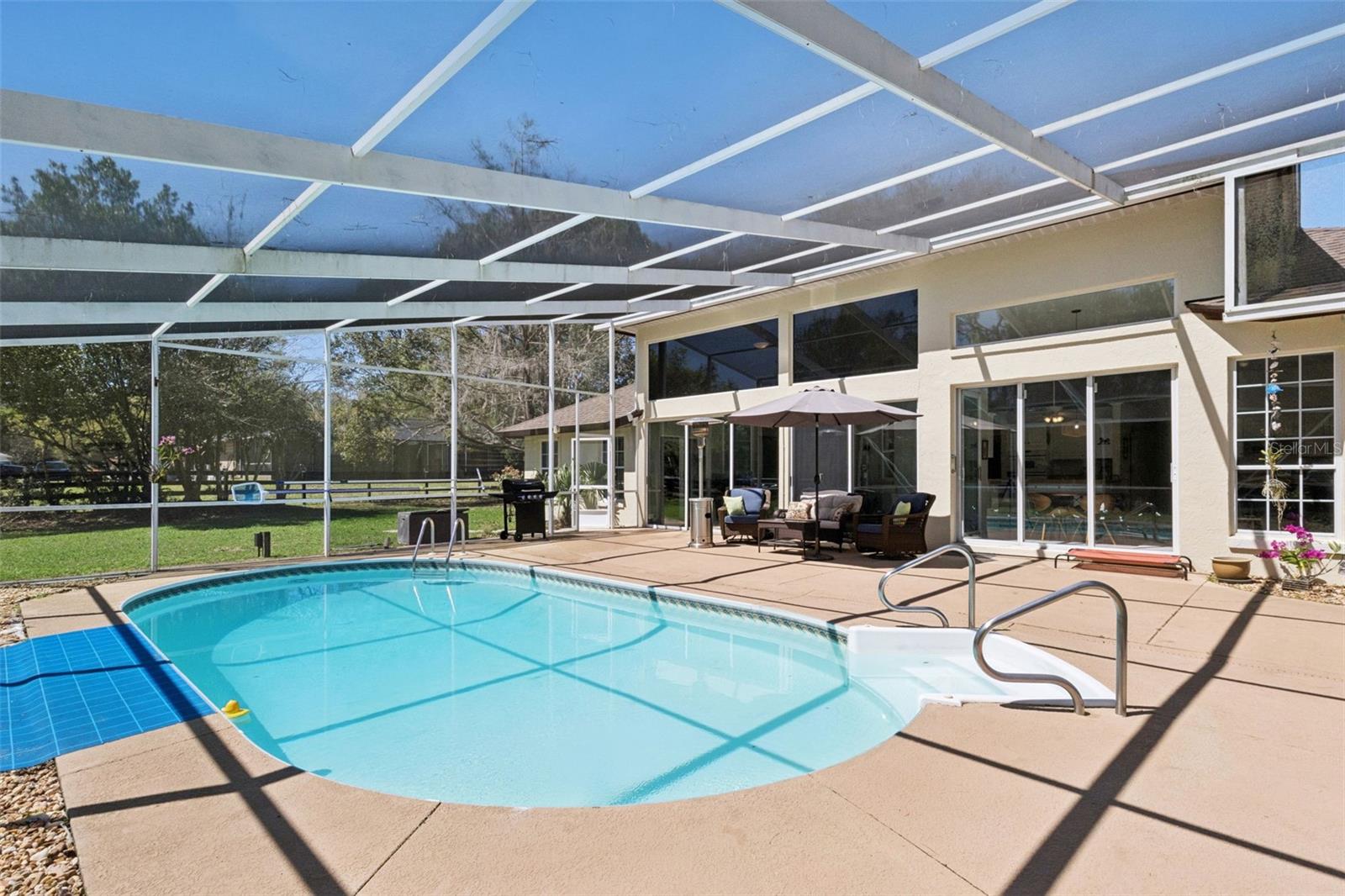 SILVER MDWS - Residential