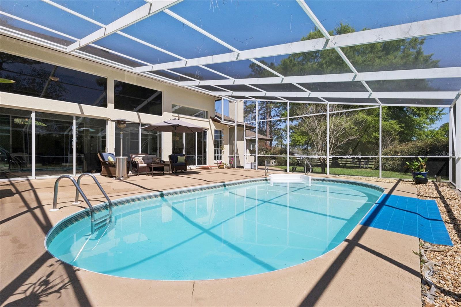 SILVER MDWS - Residential