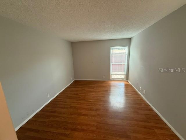 PINEWOOD VILLAGE II - Residential Lease