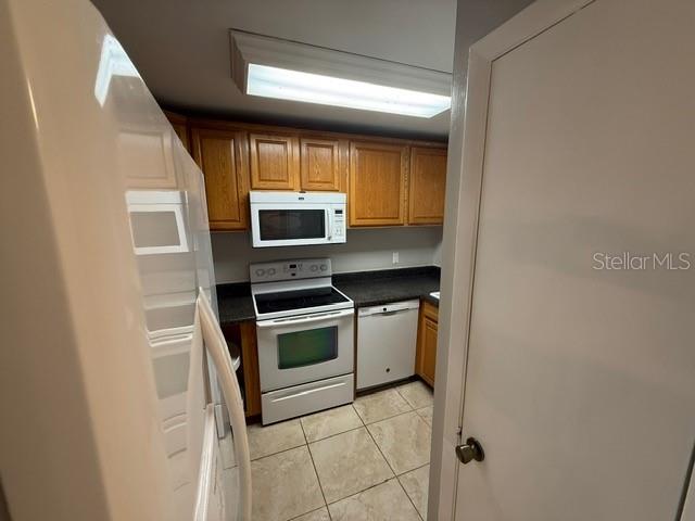 PINEWOOD VILLAGE II - Residential Lease
