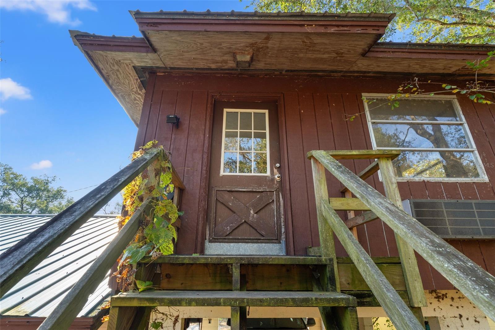 CAMELOT - Residential