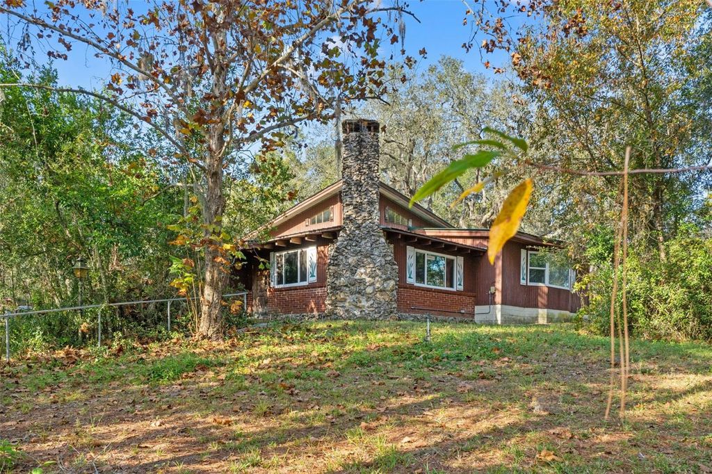 Photo of 4877 Merlin Circle, Dade City, FL 33523 (MLS # W7880928)