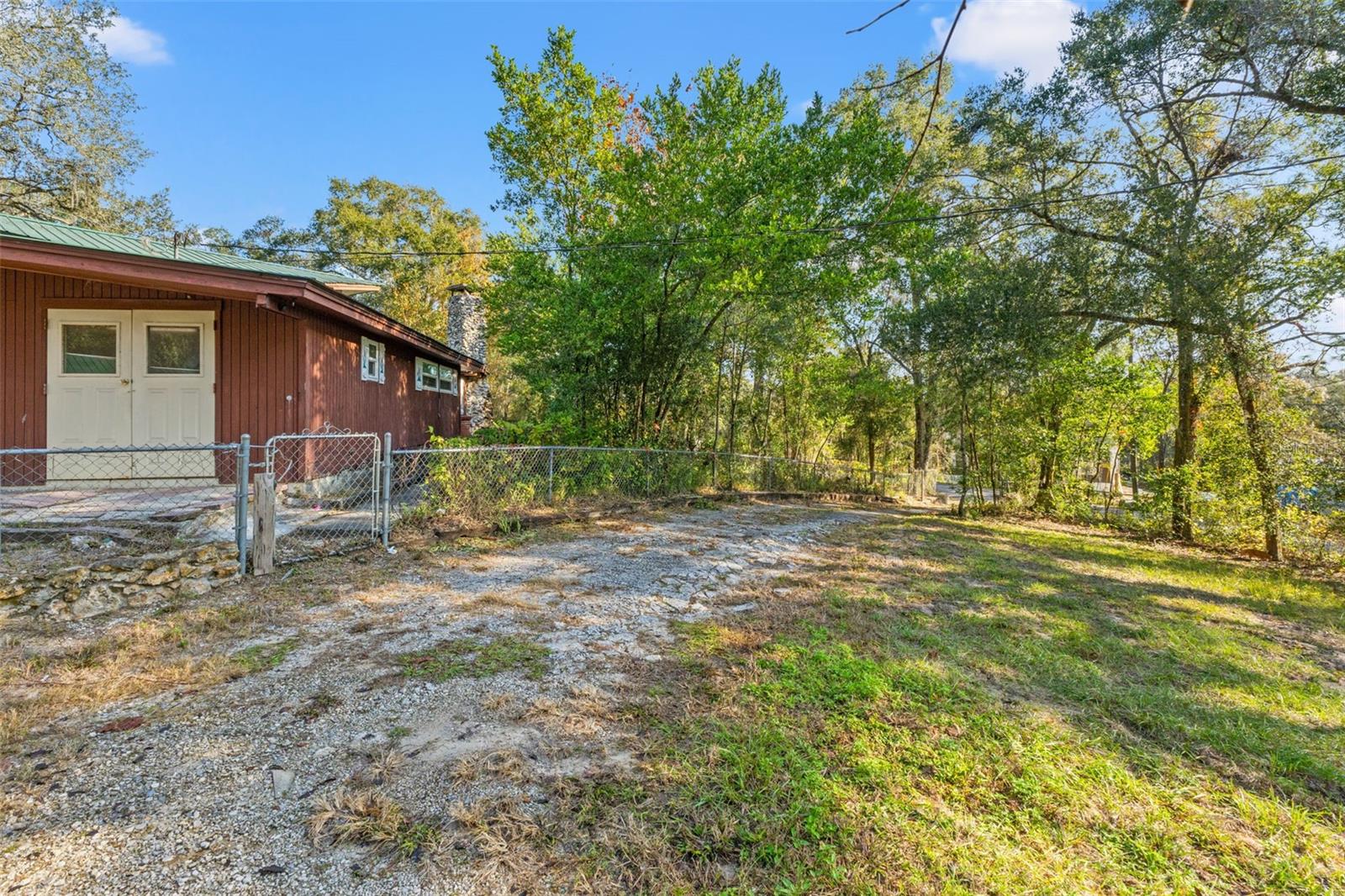 CAMELOT - Residential