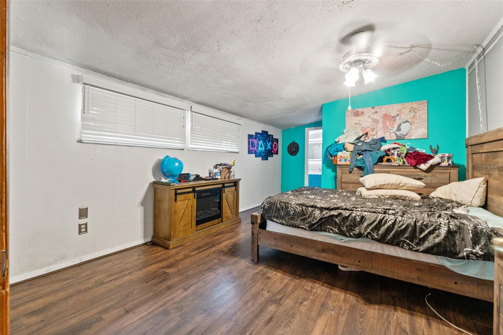 CAMELOT - Residential