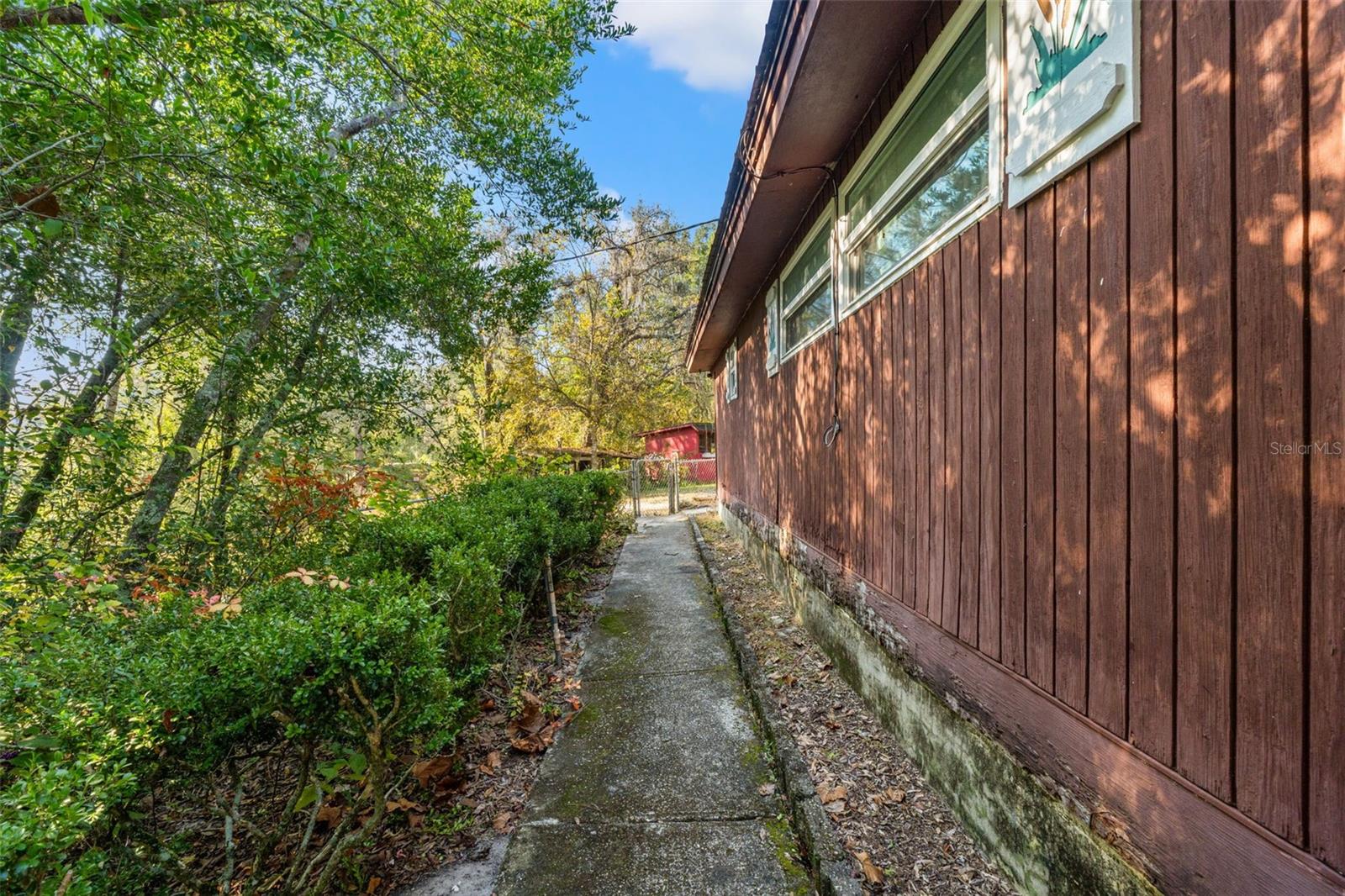 CAMELOT - Residential