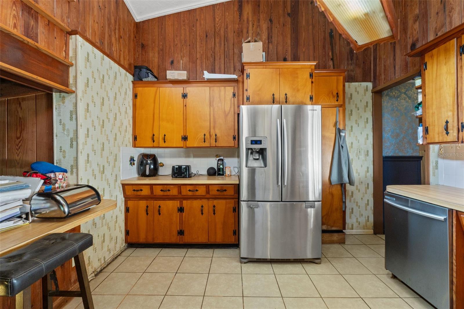 CAMELOT - Residential