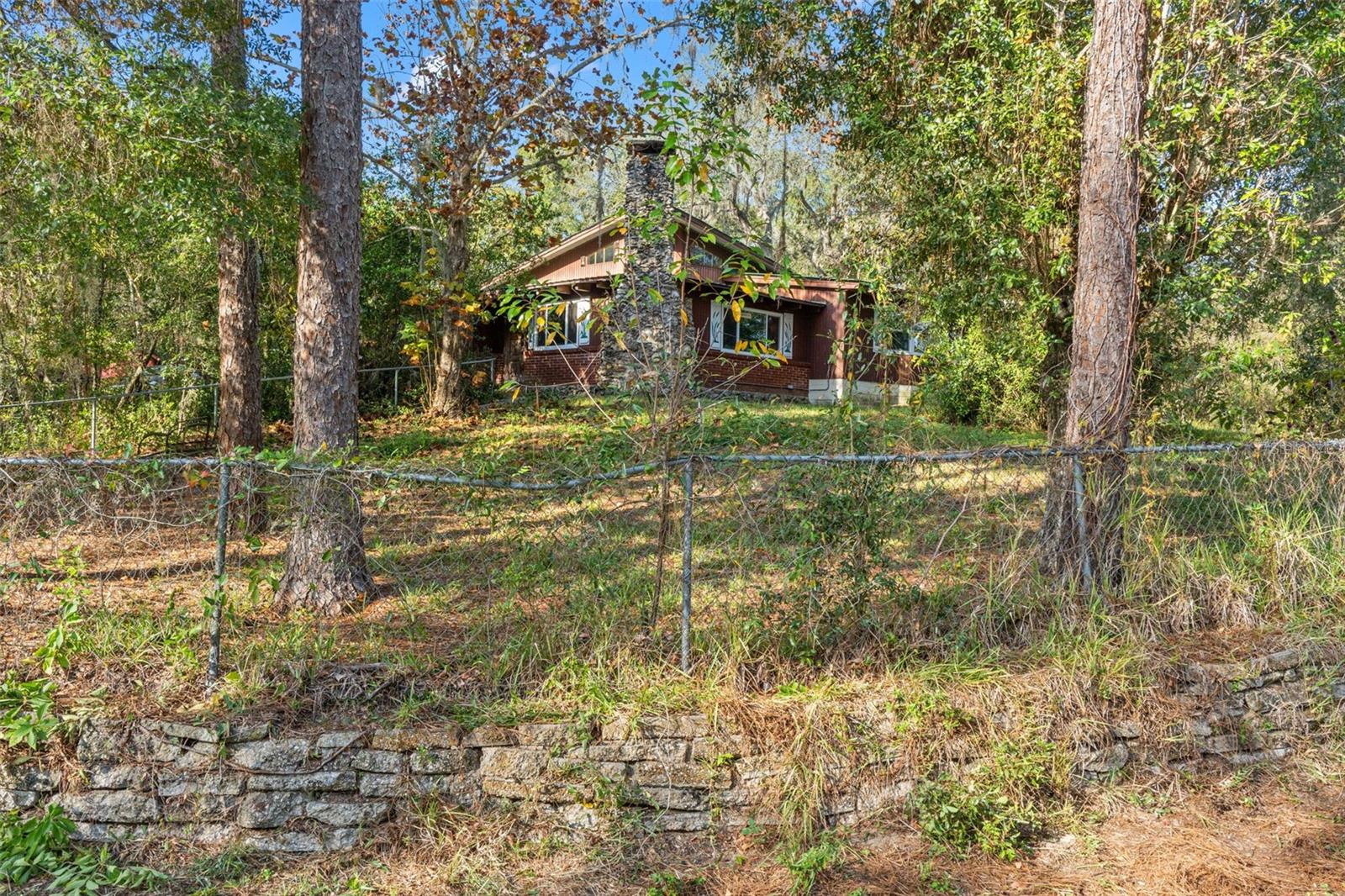 CAMELOT - Residential