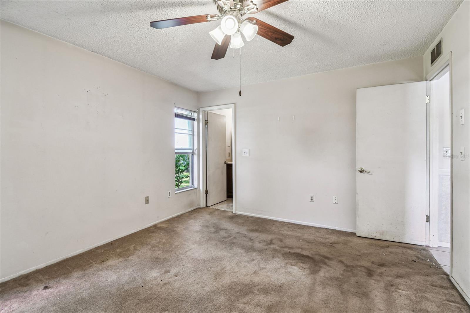 BEACON GROVES UNIT VI - Residential