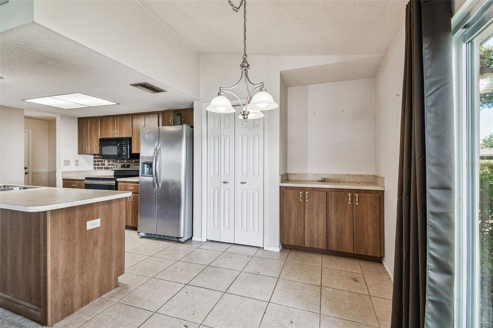 BEACON GROVES UNIT VI - Residential