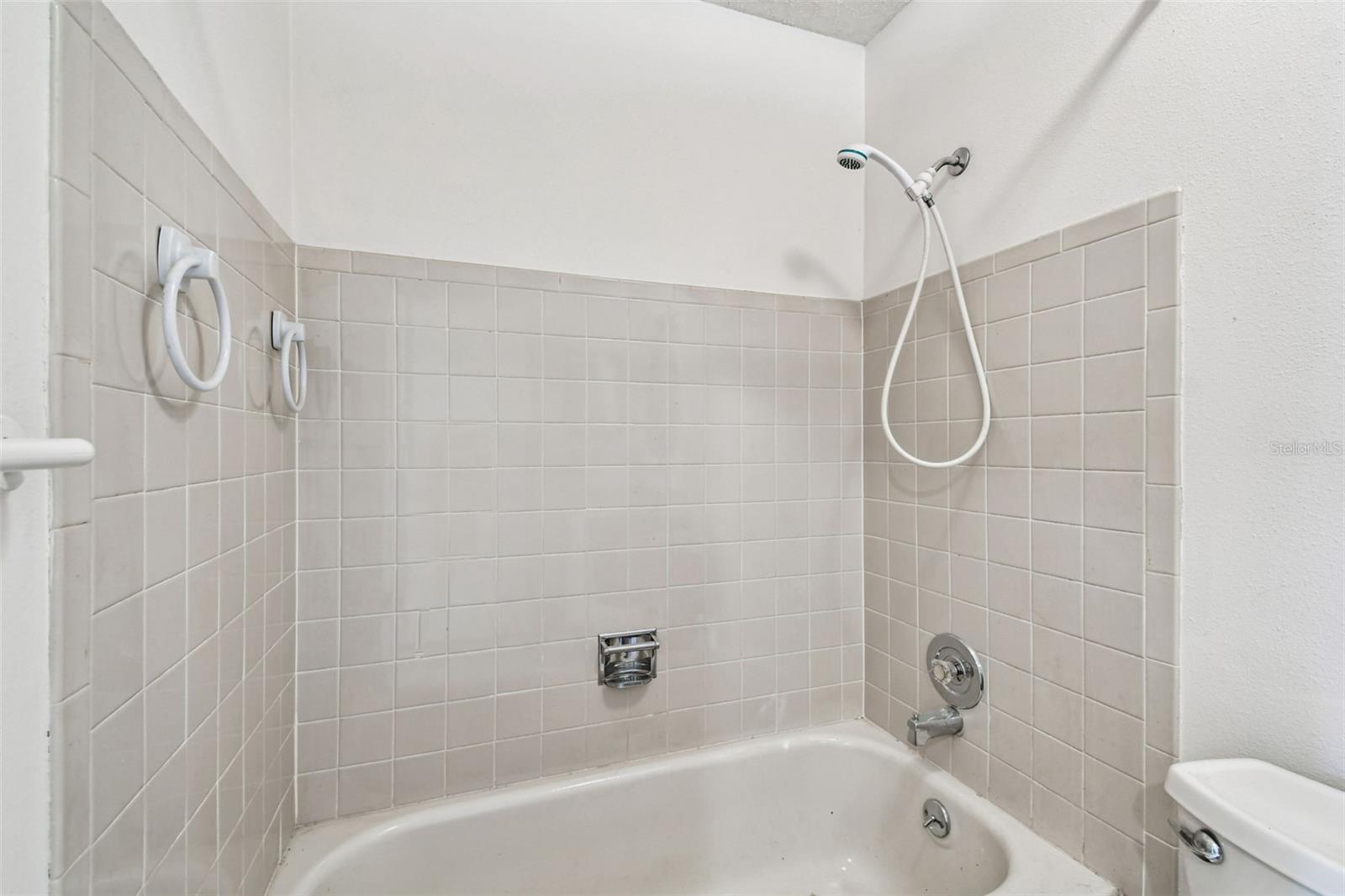 BEACON GROVES UNIT VI - Residential