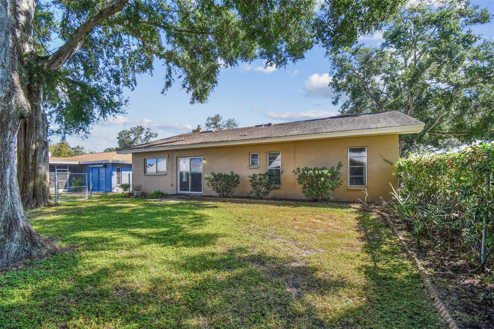 BEACON GROVES UNIT VI - Residential