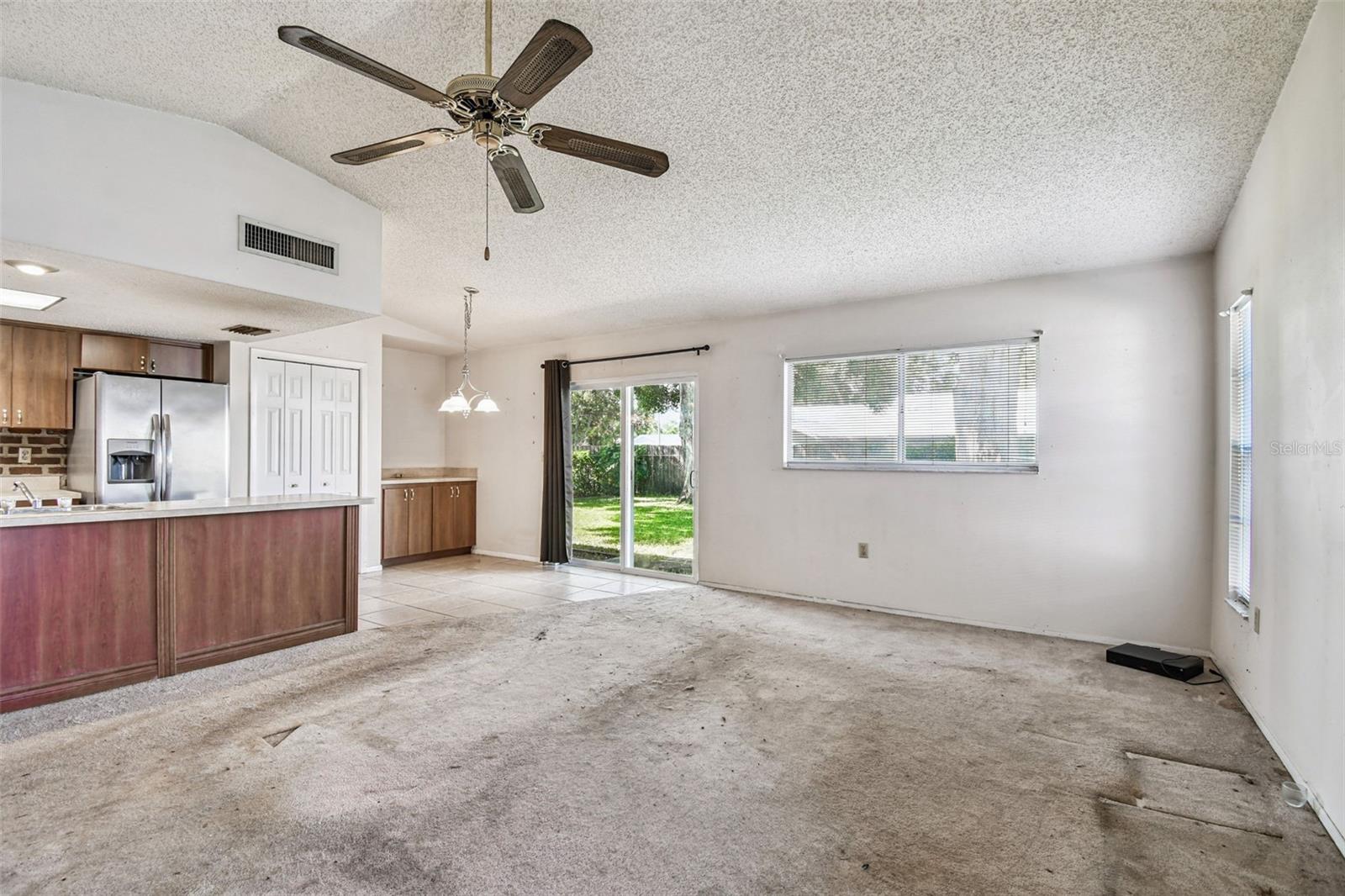 BEACON GROVES UNIT VI - Residential