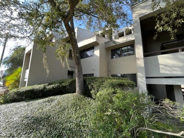 3333 W KENNEDY BOULEVARD 204