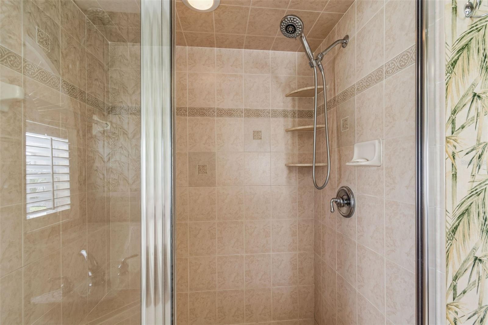 GROVES PH 01A - Residential