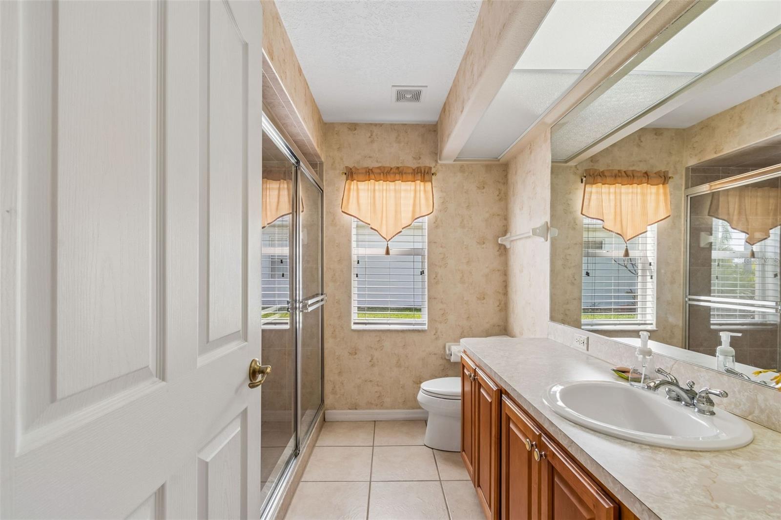 GROVES PH 01A - Residential