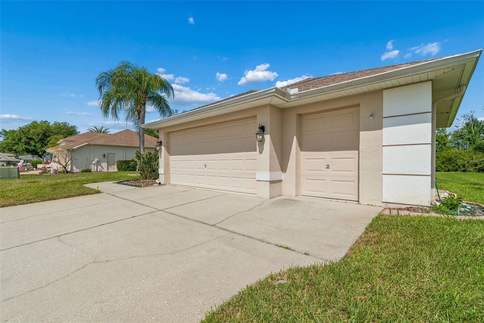 GROVES PH 01A - Residential