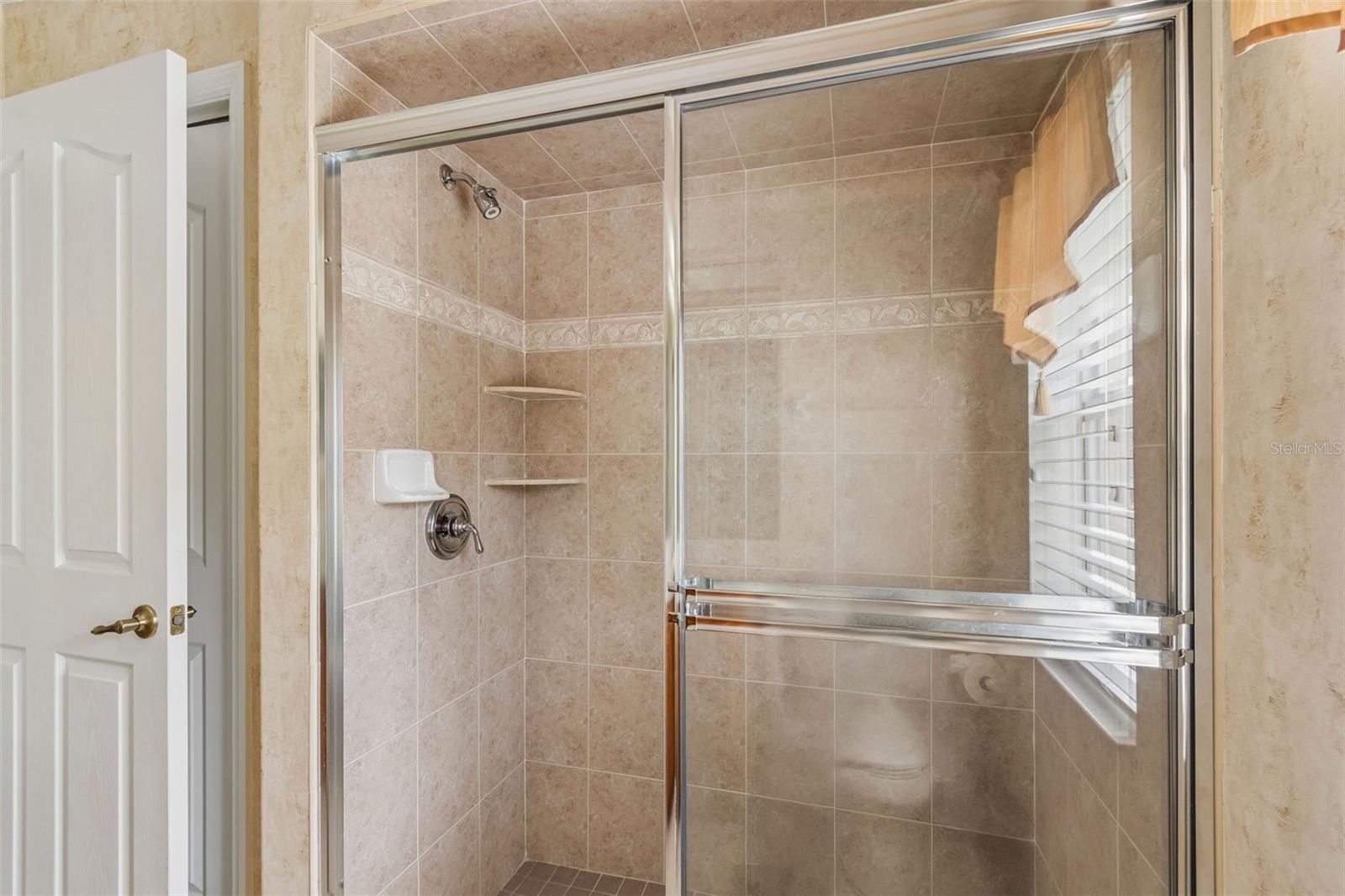 GROVES PH 01A - Residential