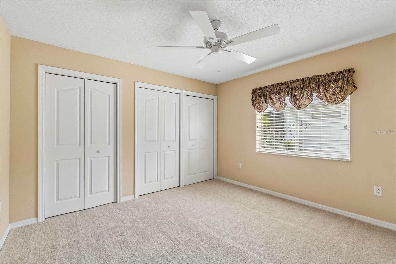 GROVES PH 01A - Residential