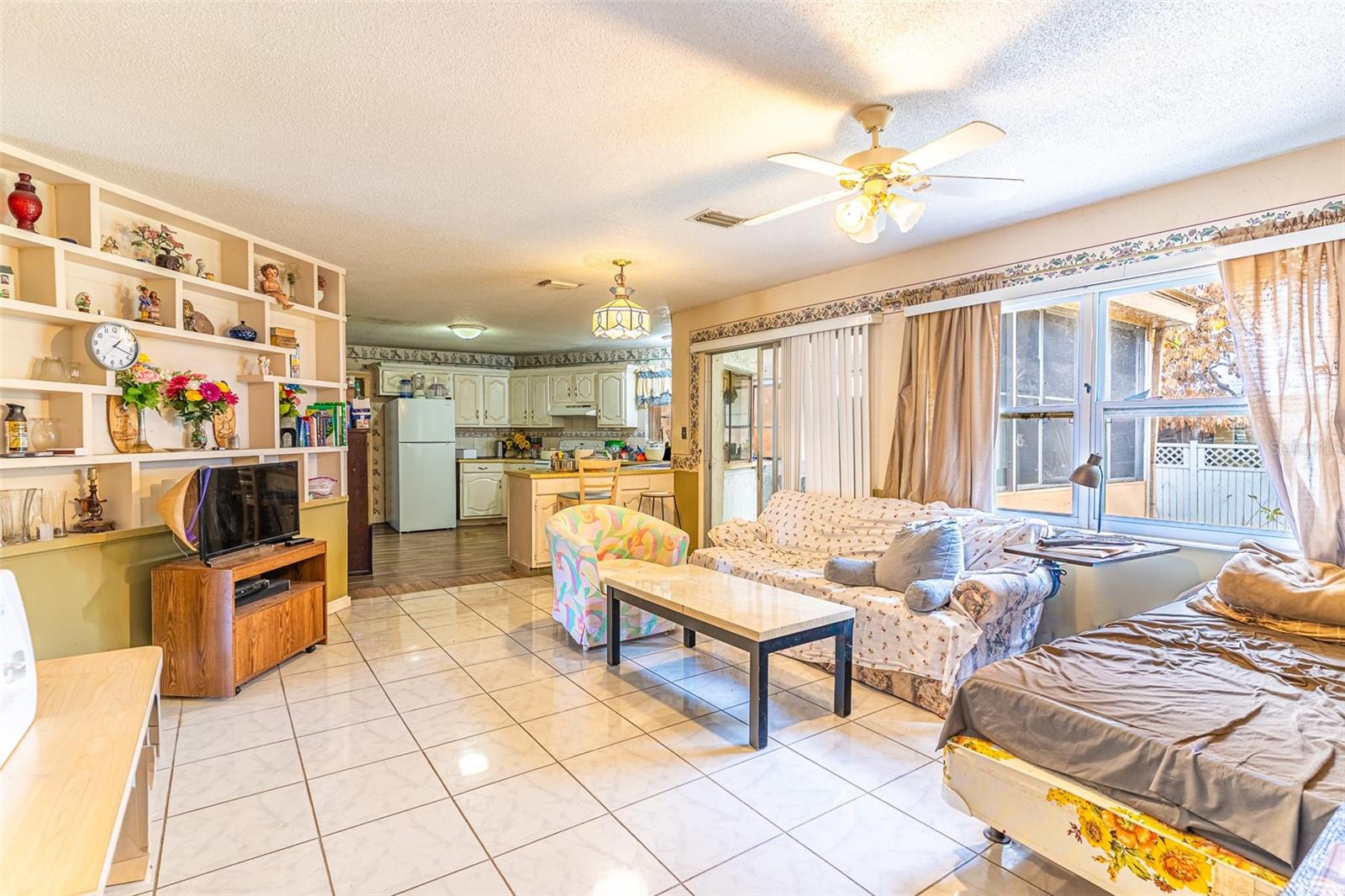 GRAND PRIX HEIGHTS - Residential