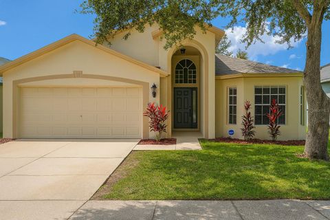 Photo of 6921 Waterbrook Court, Gibsonton, FL 33534 (MLS # TB8402893) Photo of 6921 Waterbrook Court, Gibsonton, FL 33534 (MLS # TB8402893)
