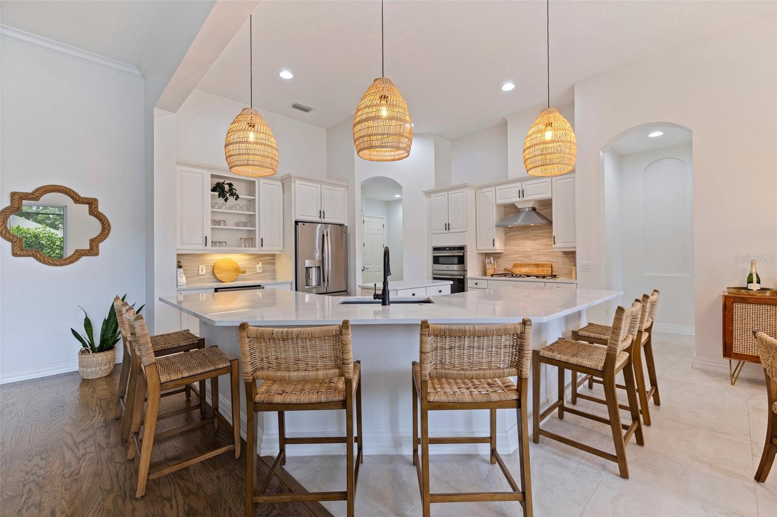 1936 FLORESTA VIEW DRIVE