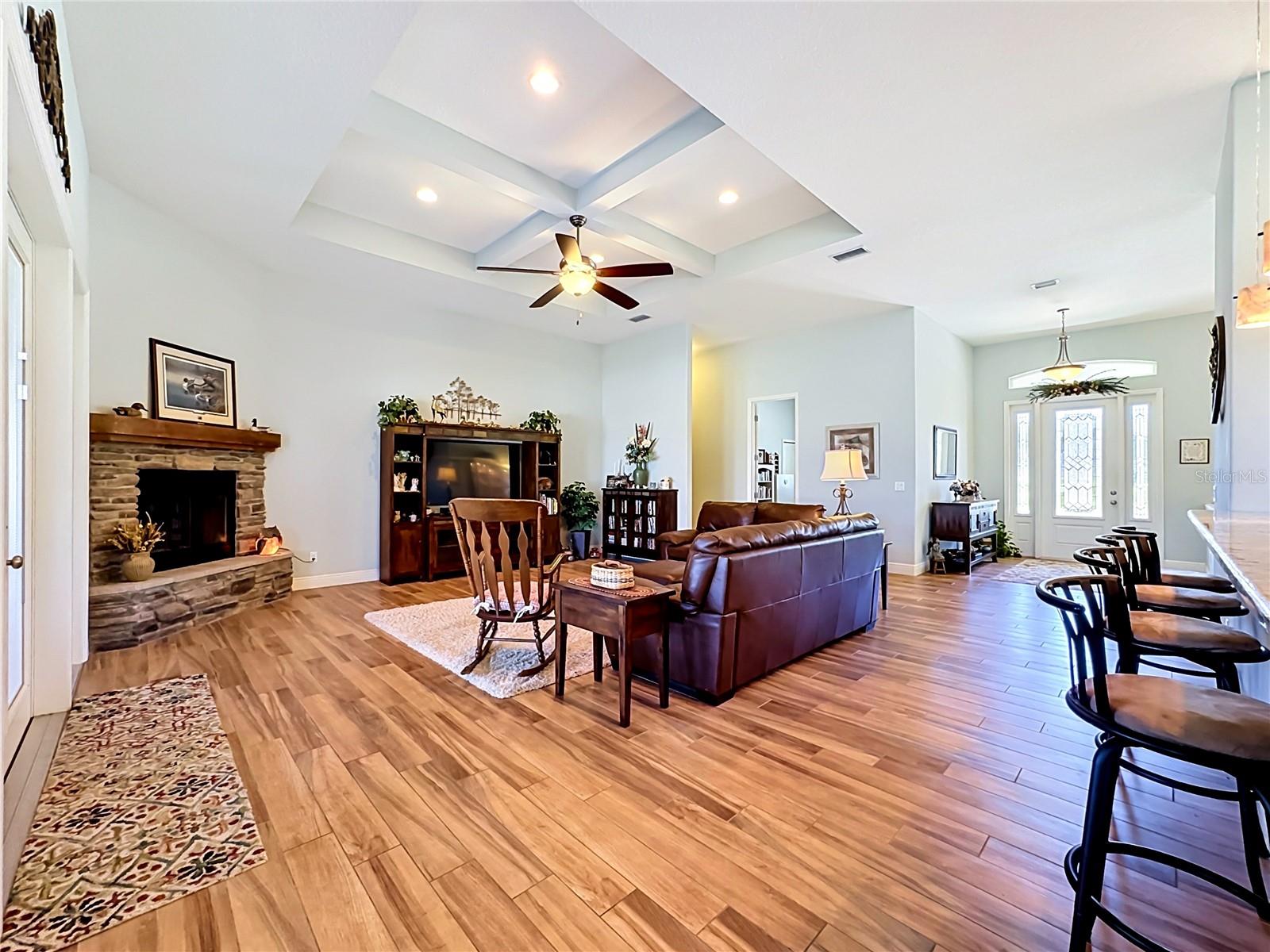 FOXBROOK PH III C - Residential