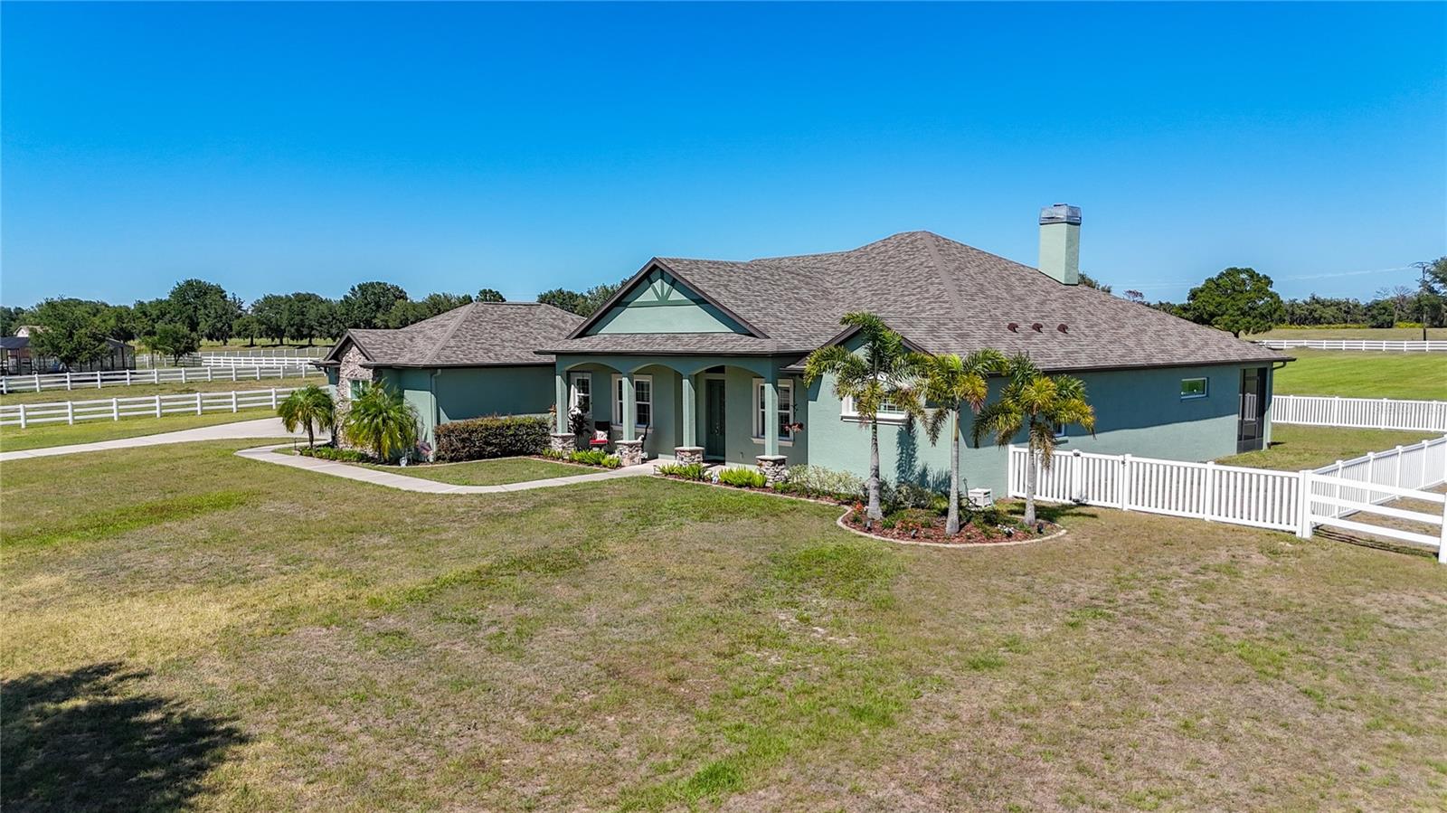 6130 FOXBROOK TRAIL