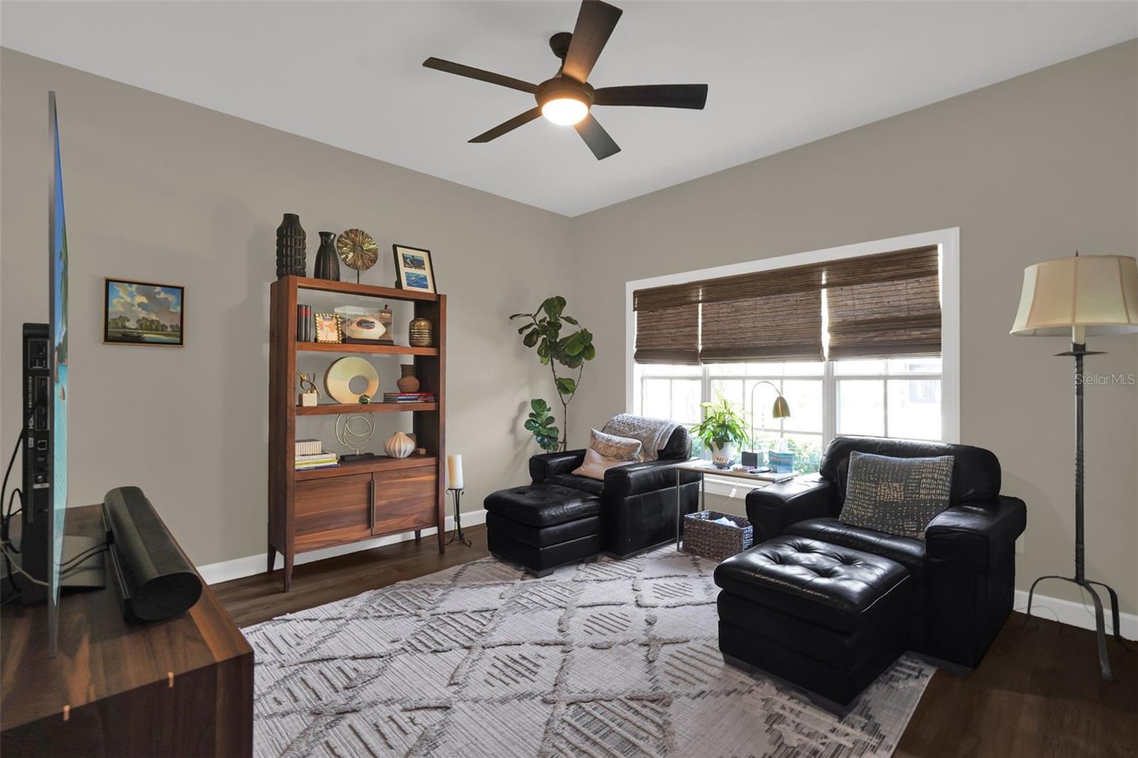 1393 WAUKON CIRCLE