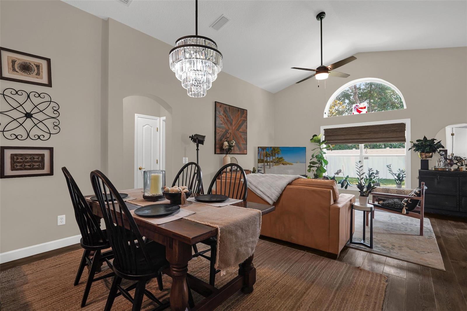 1393 WAUKON CIRCLE