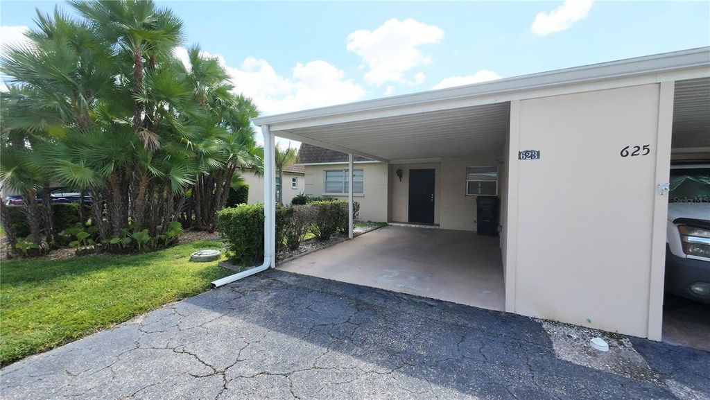 Photo of 623 Park Circle, Bradenton, FL 34207 (MLS # TB8430433)