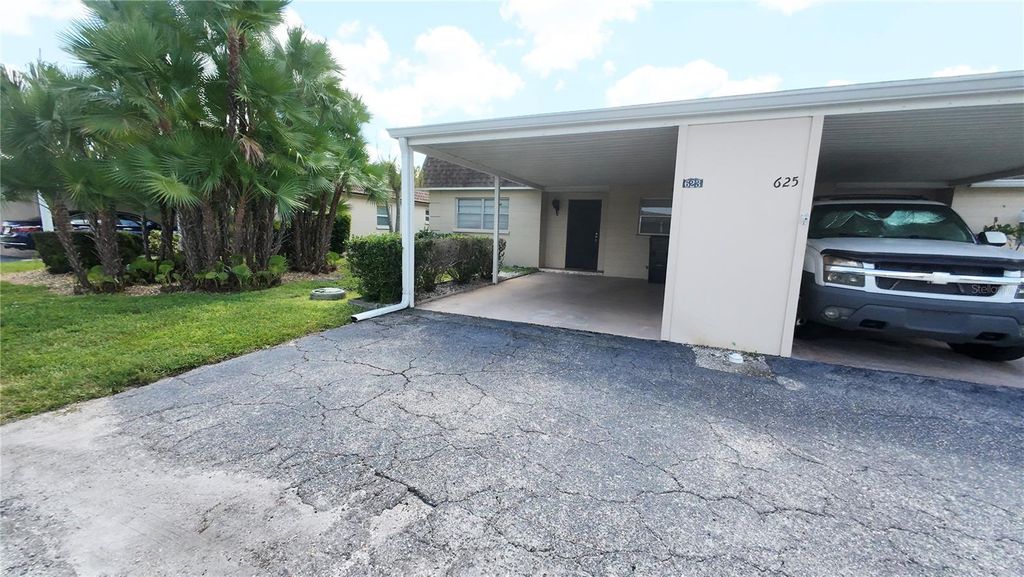 Photo of 623 Park Circle, Bradenton, FL 34207 (MLS # TB8430433)