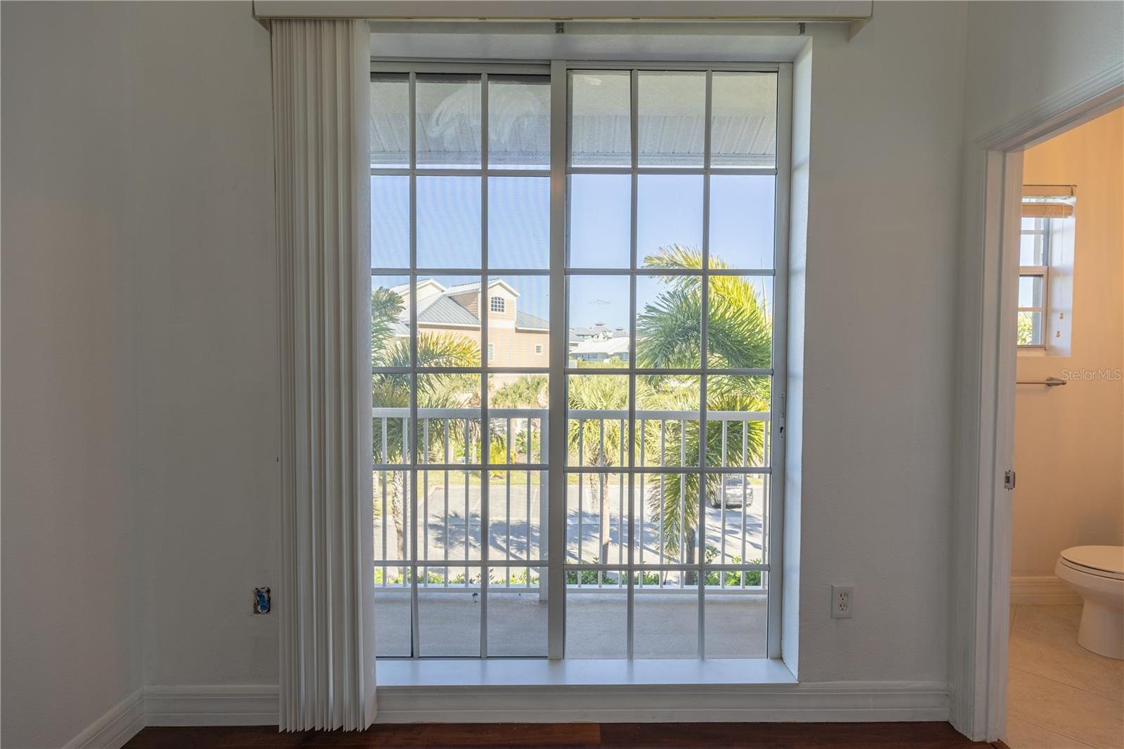 BAHIA BEACH TWNHMS PH 2 - Residential