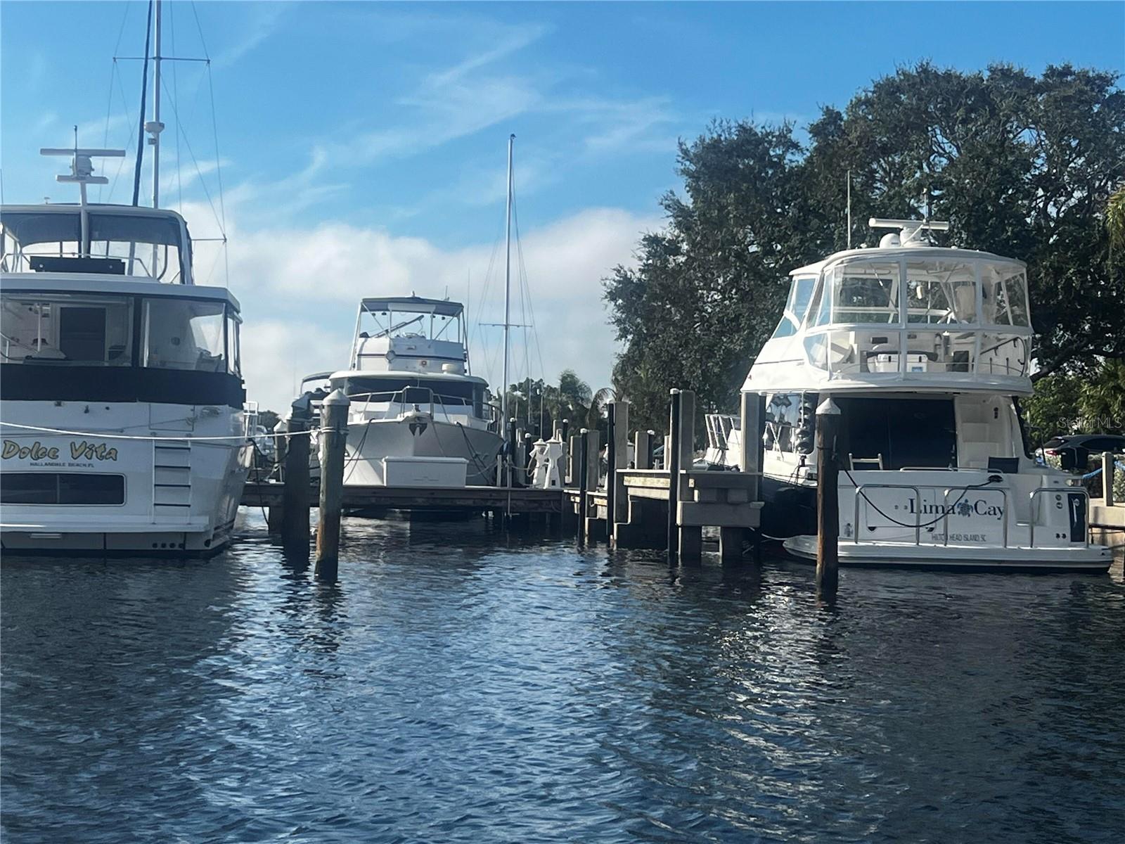 2600 HARBOURSIDE DRIVE C3, LONGBOAT KEY, FL, 34228 1 2600 HARBOURSIDE DRIVE C3