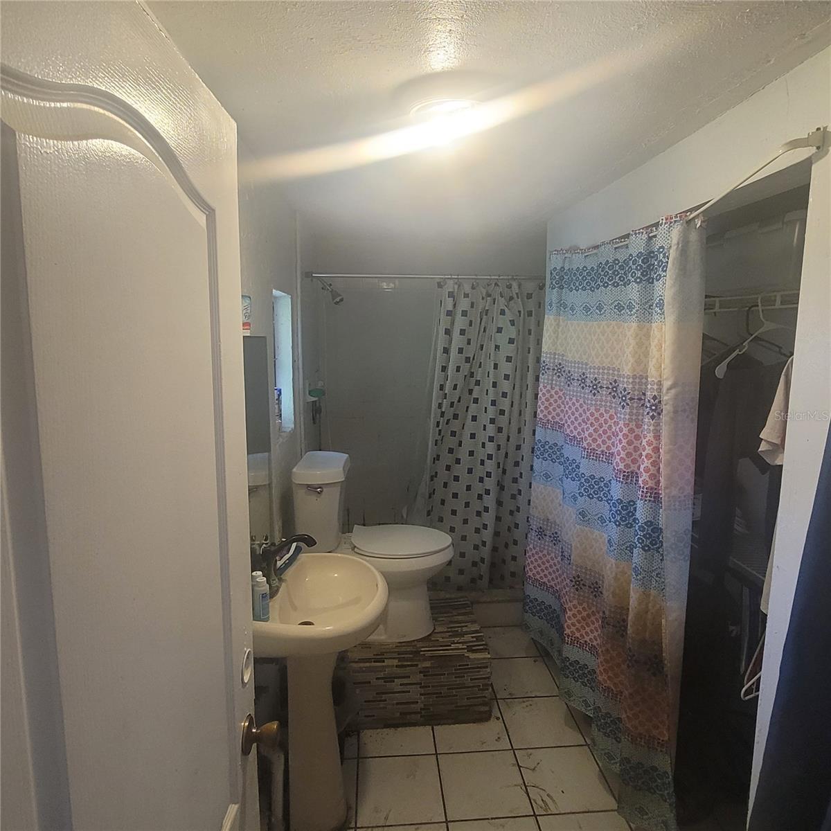 2986 SUN POINTE COURT