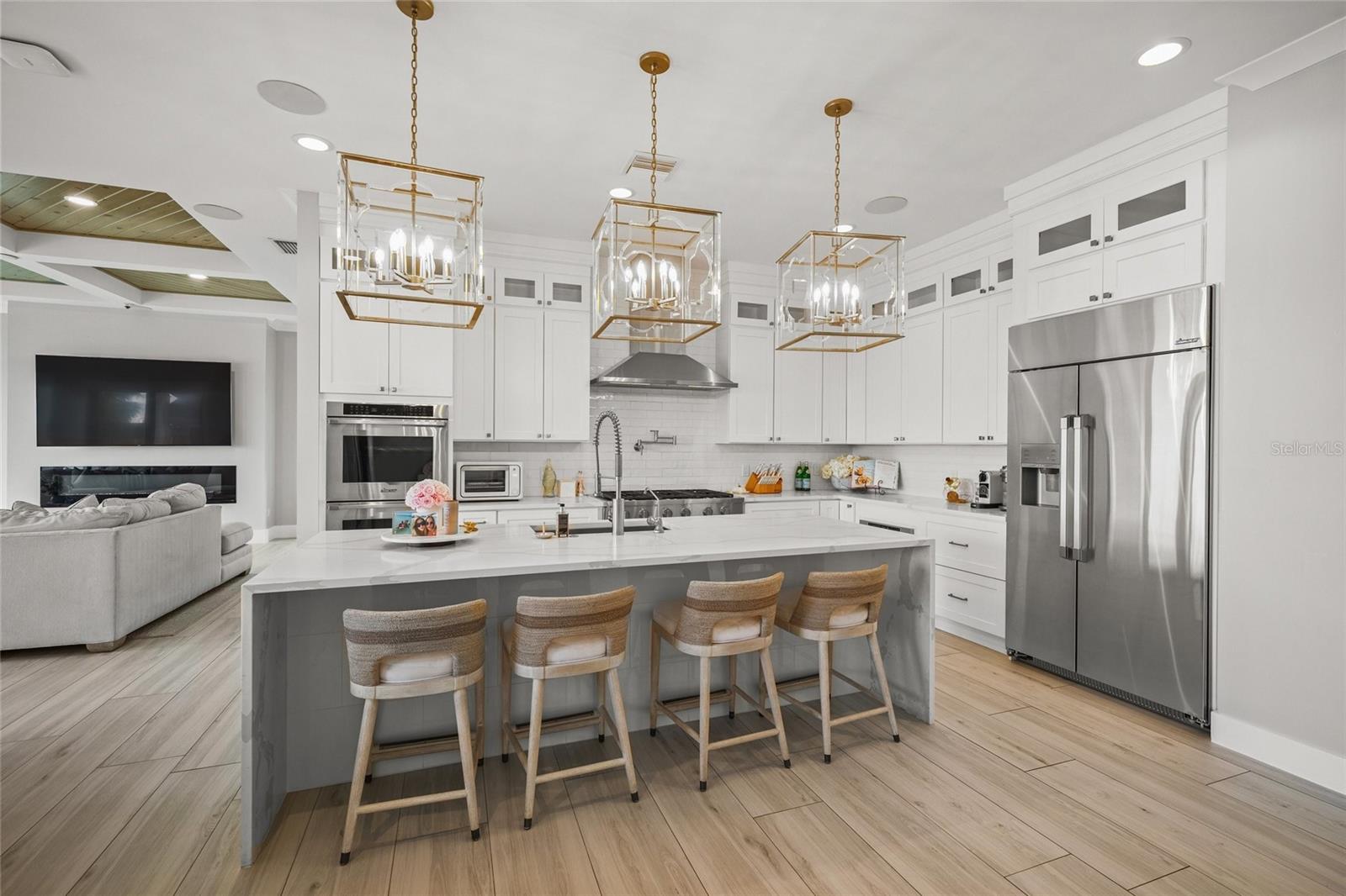 SIESTA COVE SUB - Residential