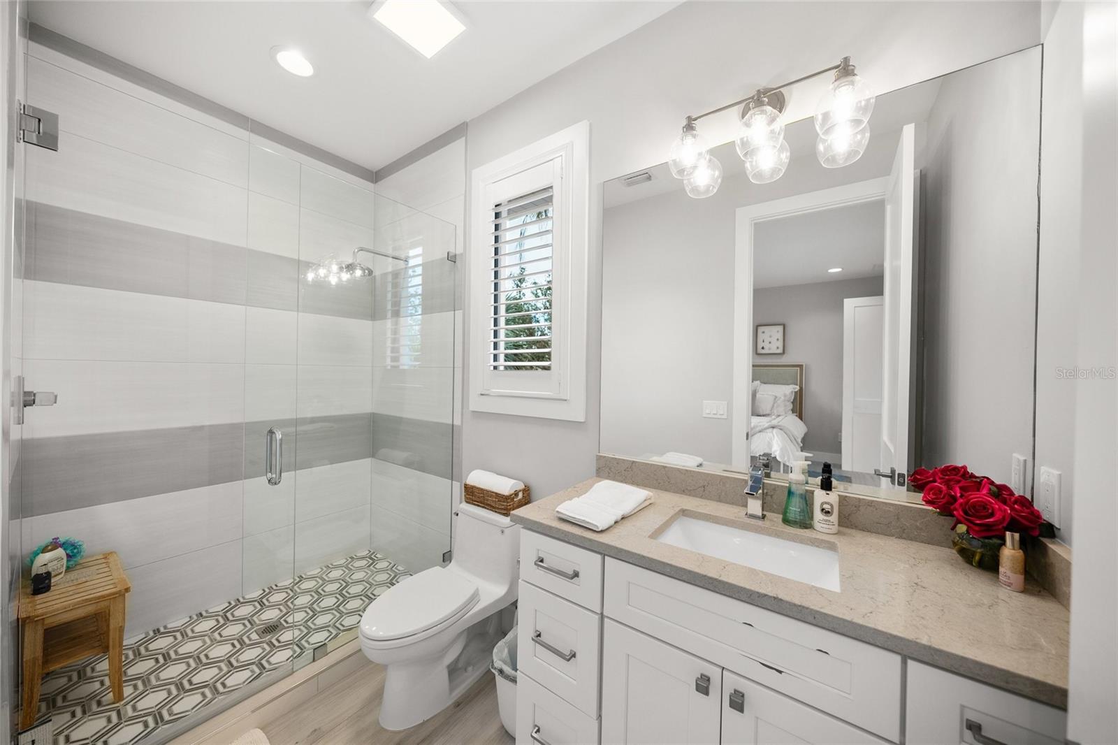 SIESTA COVE SUB - Residential