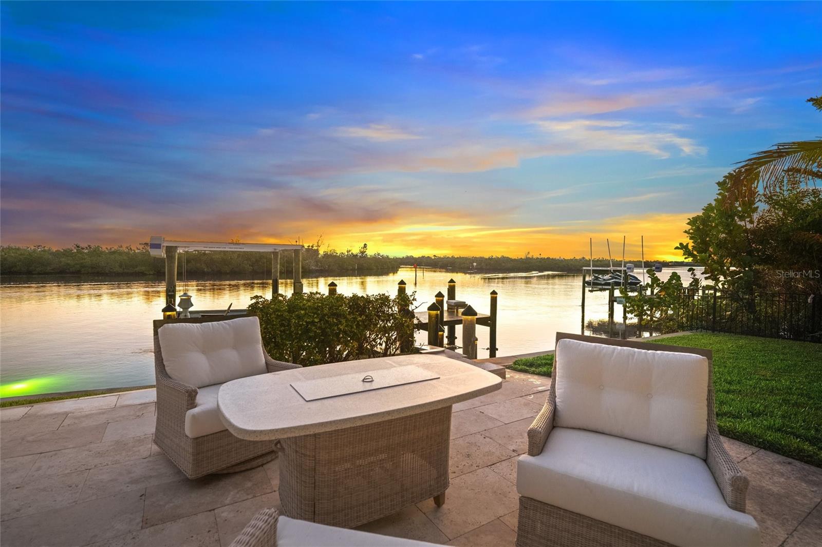 SIESTA COVE SUB - Residential