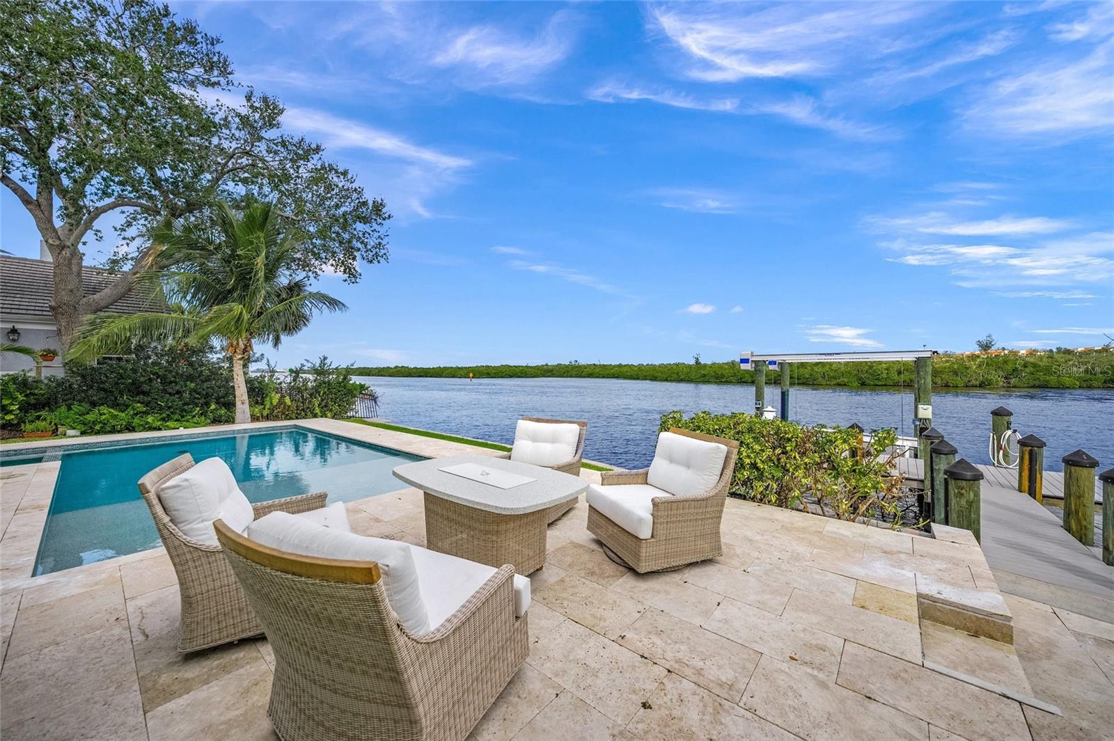 SIESTA COVE SUB - Residential